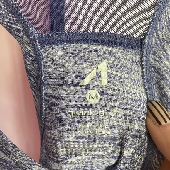 Alive Magnetics Blue Heathered Workout Tank, size Medium - Picture 2 of 8
